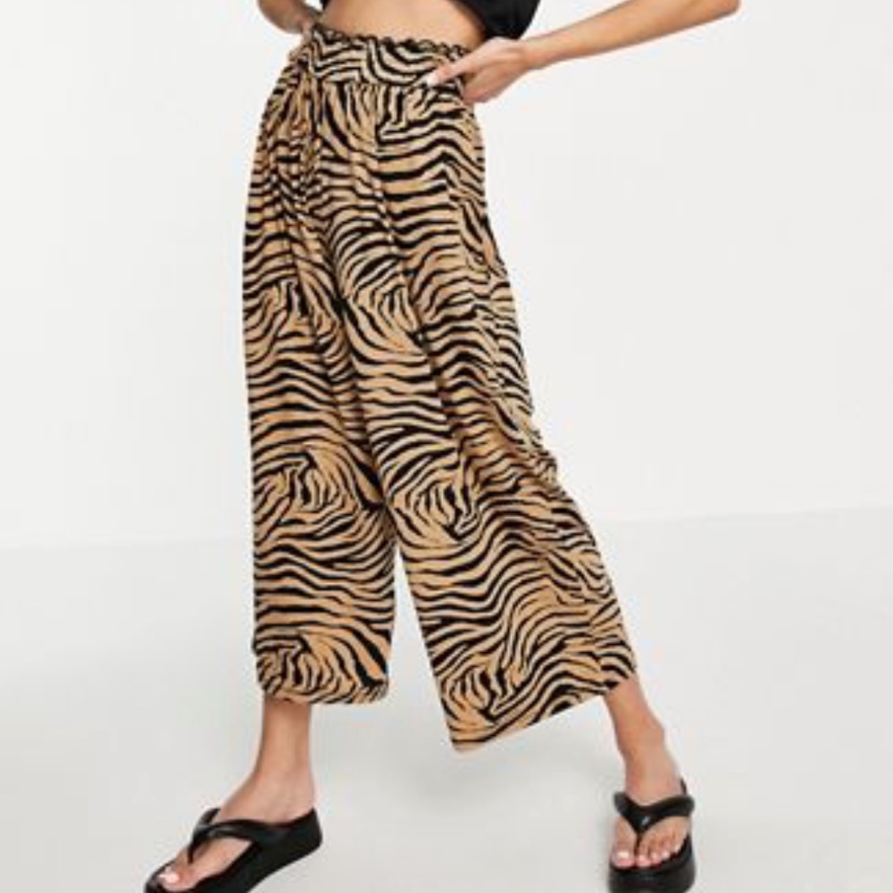 🚫SOLD🚫 NEW ✨ Summer Culotte